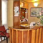 Otel Rey