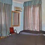 Otel Rey 2*