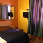 Rey Otel